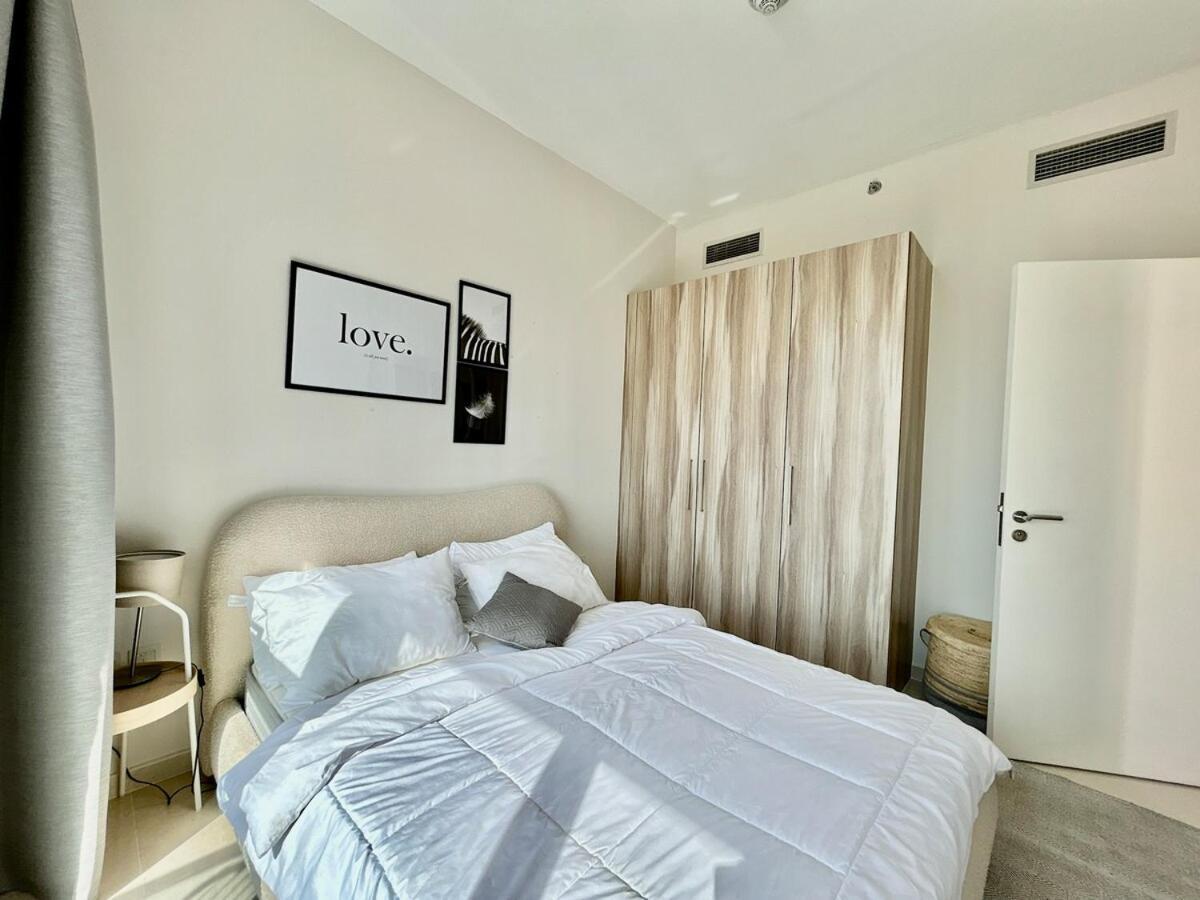 Apartment Homes2retreat - Golf & Desert Views Luxe 1br Escape Dubai